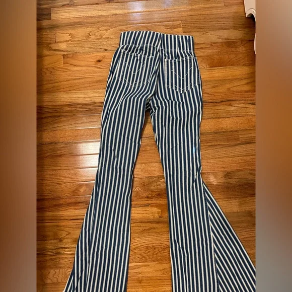 Show Me Your Mumu Berkeley Bells Striped - Picture 4 of 5